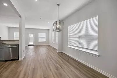 7134 Eastwood Street #A, Houston, TX 77021 - Photo 6