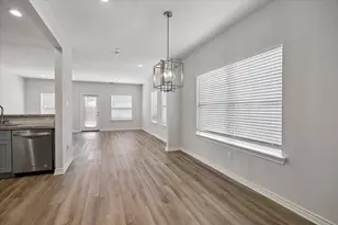 7134 Eastwood St, Houston, TX 77021 - Photo 6