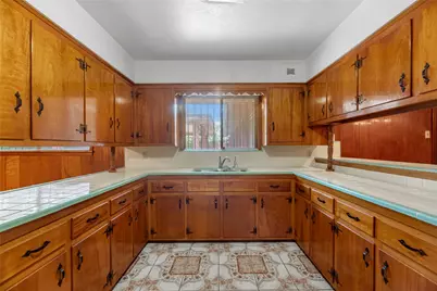 7007 Avenue F, Houston, TX 77011 - Photo 1