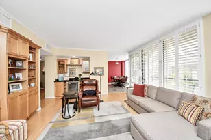 1111 Bering Dr, Houston, TX 77057 - Photo 16