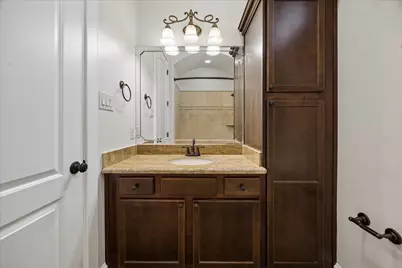 5218 Feagan Street #F, Houston, TX 77007 - Photo 8