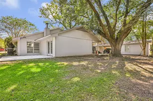 1933 N San Jacinto St, Liberty, TX 77575 - Photo 8