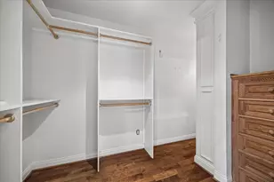 5210 Meadow Lake Ln, Houston, TX 77056 - Photo 14