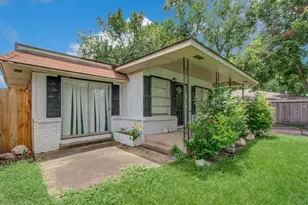 773 Lucky St, Houston, TX 77088 - Photo 2