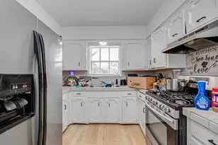 773 Lucky St, Houston, TX 77088 - Photo 8