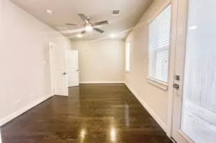 5811 Petty St, Houston, TX 77007 - Photo 8