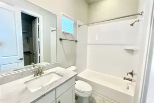 5811 Petty St, Houston, TX 77007 - Photo 32