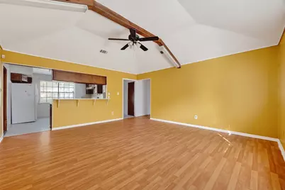 20706 Emerald Street, Prairie View, TX 77484 - Photo 10