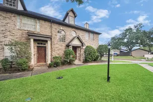 2102 Gemini St, Houston, TX 77058 - Photo 34
