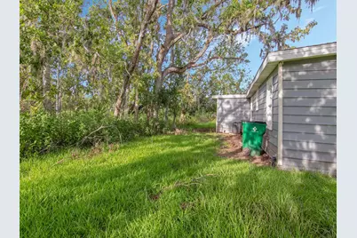 152 Walnut Drive, Richwood, TX 77531 - Photo 18