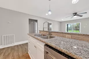 11107 Cedarview Ln, Houston, TX 77041 - Photo 18