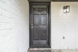 11107 Cedarview Ln, Houston, TX 77041 - Photo 4