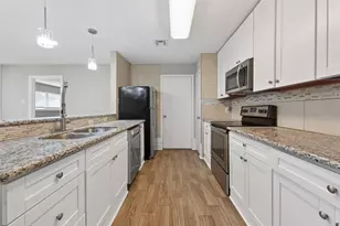 11107 Cedarview Ln, Houston, TX 77041 - Photo 14