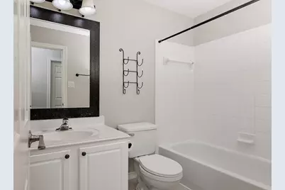 11 Scenic Brook Court, The Woodlands, TX 77382 - Photo 14
