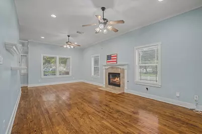 98 Borondo Reach, La Marque, TX 77568 - Photo 10
