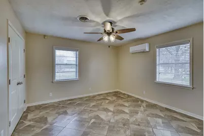 102 W Marietta Street, Madisonville, TX 77864 - Photo 18