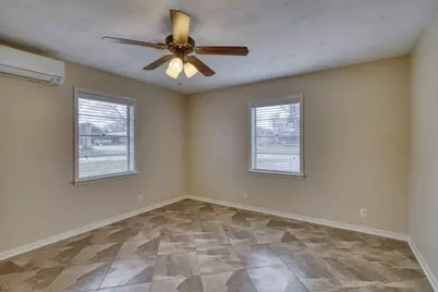 102 W Marietta Street, Madisonville, TX 77864 - Photo 24