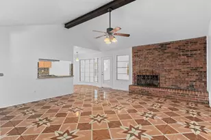 8918 Grape St, Houston, TX 77036 - Photo 18