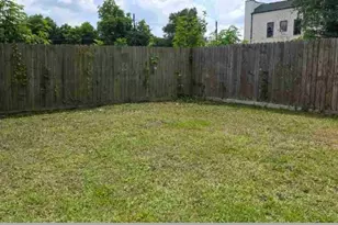 4810 Wilmington St, Houston, TX 77033 - Photo 14