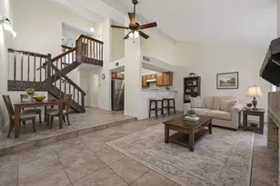 7082 Greenway Chase St, Houston, TX 77072 - Photo 14