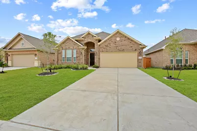 10921 Cathedral Peak Drive, Rosharon, TX 77583 - Photo 2