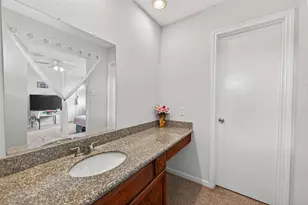 7709 Shadow Hill Ln, Houston, TX 77072 - Photo 28