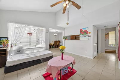 7709 Shadow Hill Lane, Houston, TX 77072 - Photo 16
