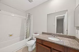 7709 Shadow Hill Ln, Houston, TX 77072 - Photo 24