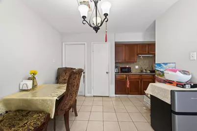 7709 Shadow Hill Lane, Houston, TX 77072 - Photo 10