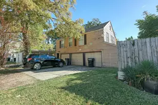 2001 Binz St, Houston, TX 77004 - Photo 14