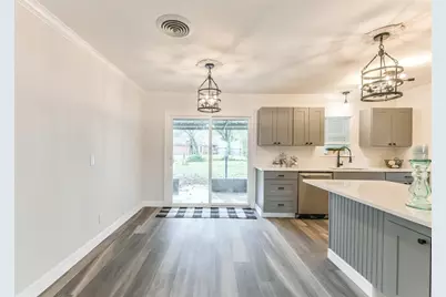 1309 W Lang Street, Alvin, TX 77511 - Photo 6