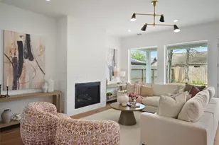 1023 E 23rd St, Houston, TX 77009 - Photo 8