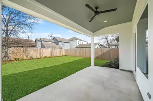 1023 E 23rd St, Houston, TX 77009 - Photo 40