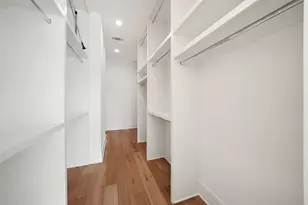 1023 E 23rd St, Houston, TX 77009 - Photo 28