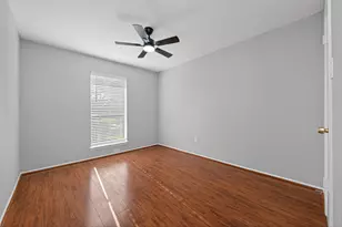 9919 Sagemill Dr, Houston, TX 77089 - Photo 14