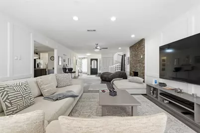 1627 N Hearthside Drive, Richmond, TX 77406 - Photo 10