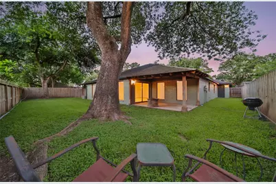 813 E Green Belt Drive, Sugar Land, TX 77498 - Photo 42
