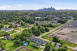 2222 Erastus St, Houston, TX 77020 - Photo 6