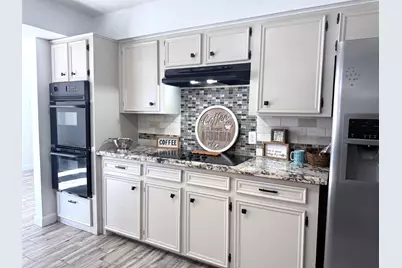 205 Montclaire Drive, West Columbia, TX 77486 - Photo 22