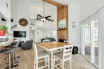 13827 Pirates Beach Boulevard, Galveston, TX 77554 - Photo 20