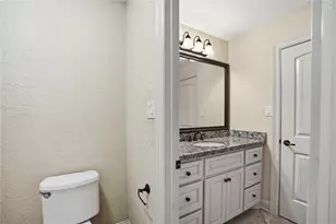 536 Stephen F Austin Dr, Conroe, TX 77302 - Photo 26