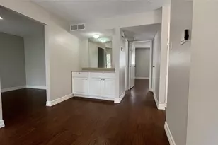 6701 Sands Point Dr, Houston, TX 77074 - Photo 4