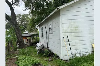 312 10th St N, Texas City, TX 77590 - Photo 12