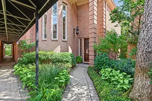 1924 South Blvd, Houston, TX 77098 - Photo 2
