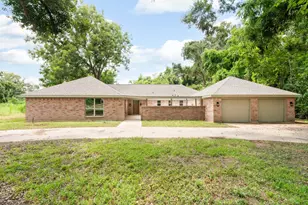 2109 County Rd 353, Brazoria, TX 77422 - Photo 2