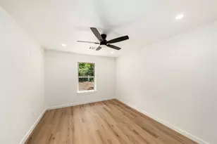 2109 County Rd 353, Brazoria, TX 77422 - Photo 38