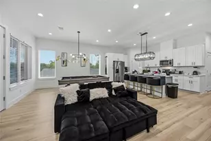 5330 Wenda St, Houston, TX 77033 - Photo 8