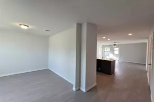 1102 Riggs St, Baytown, TX 77520 - Photo 2