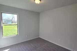 1102 Riggs St, Baytown, TX 77520 - Photo 10