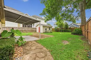 820 E 28th St, Houston, TX 77009 - Photo 18